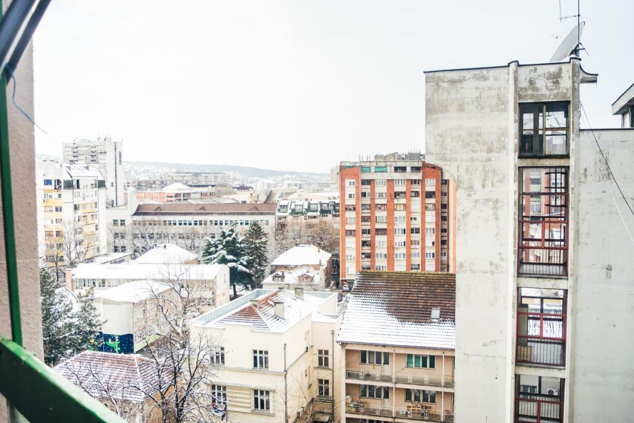 Apartmán Aparment Theatre Ni Exteriér fotografie